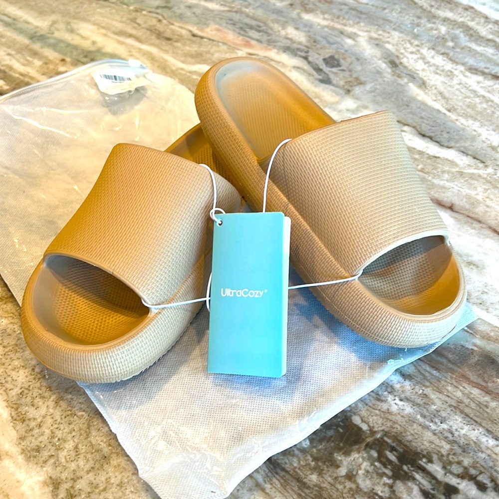 Women sandals size 10, color Latte, super comfy.